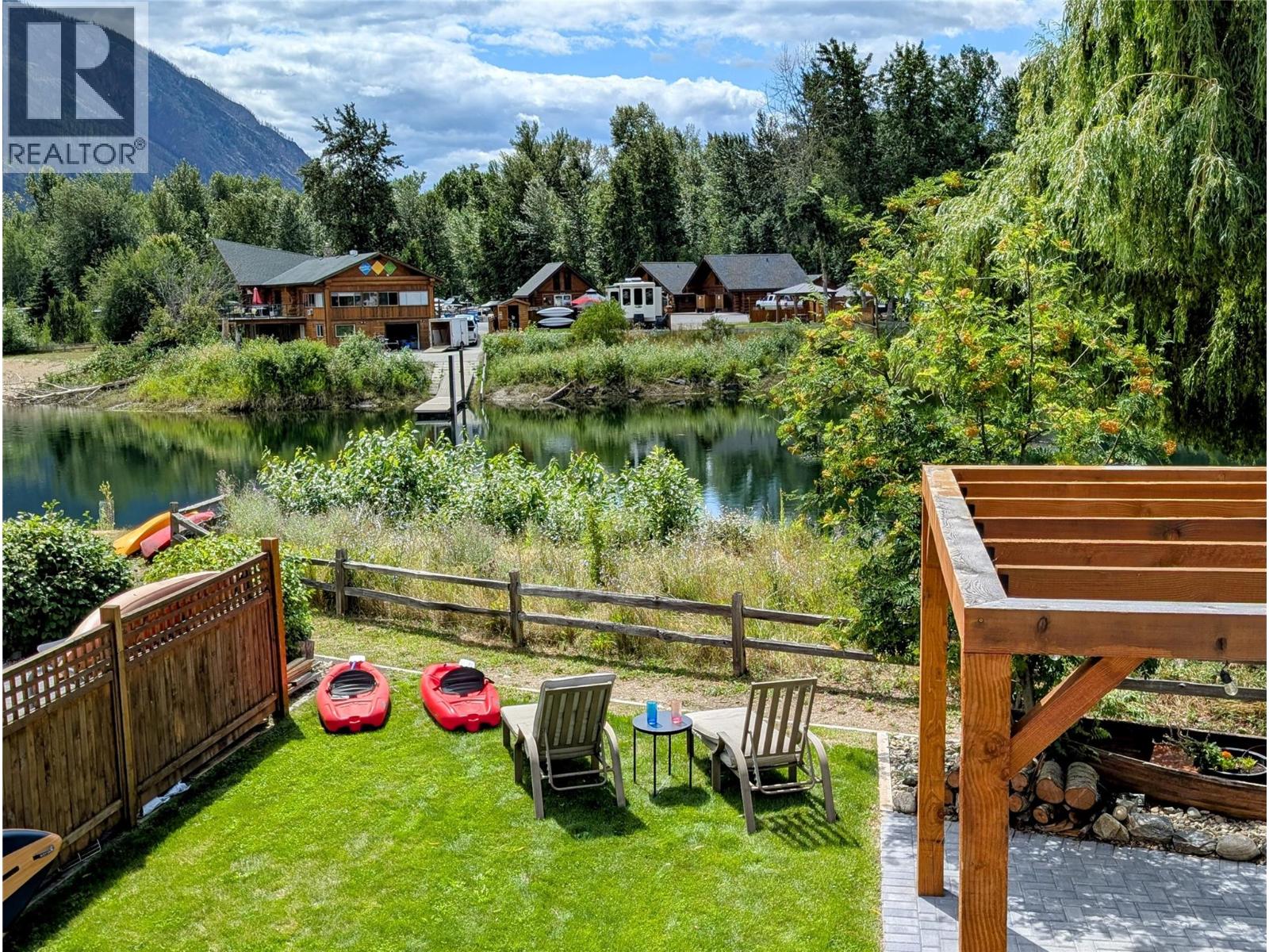 27 COTTONWOOD DRIVE - 33