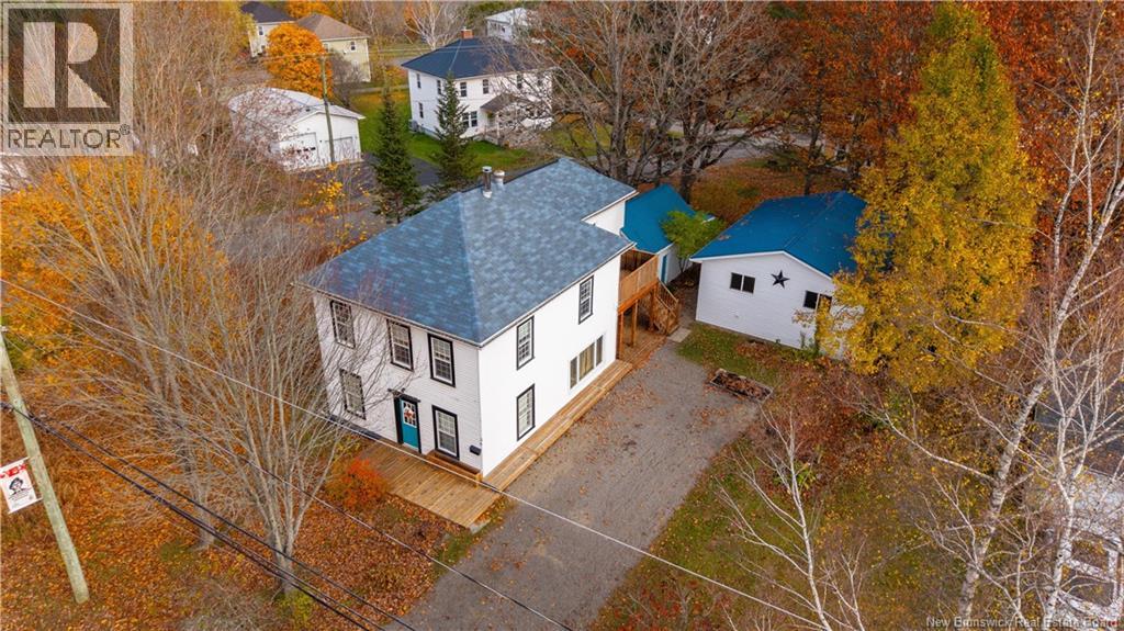 36 QUEENSWAY WAY - 46