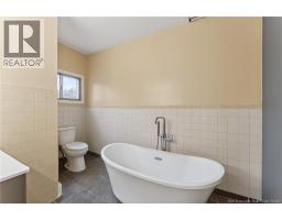 36 Queensway Way, St  Stephen, NB E3L1N4 Photo 32