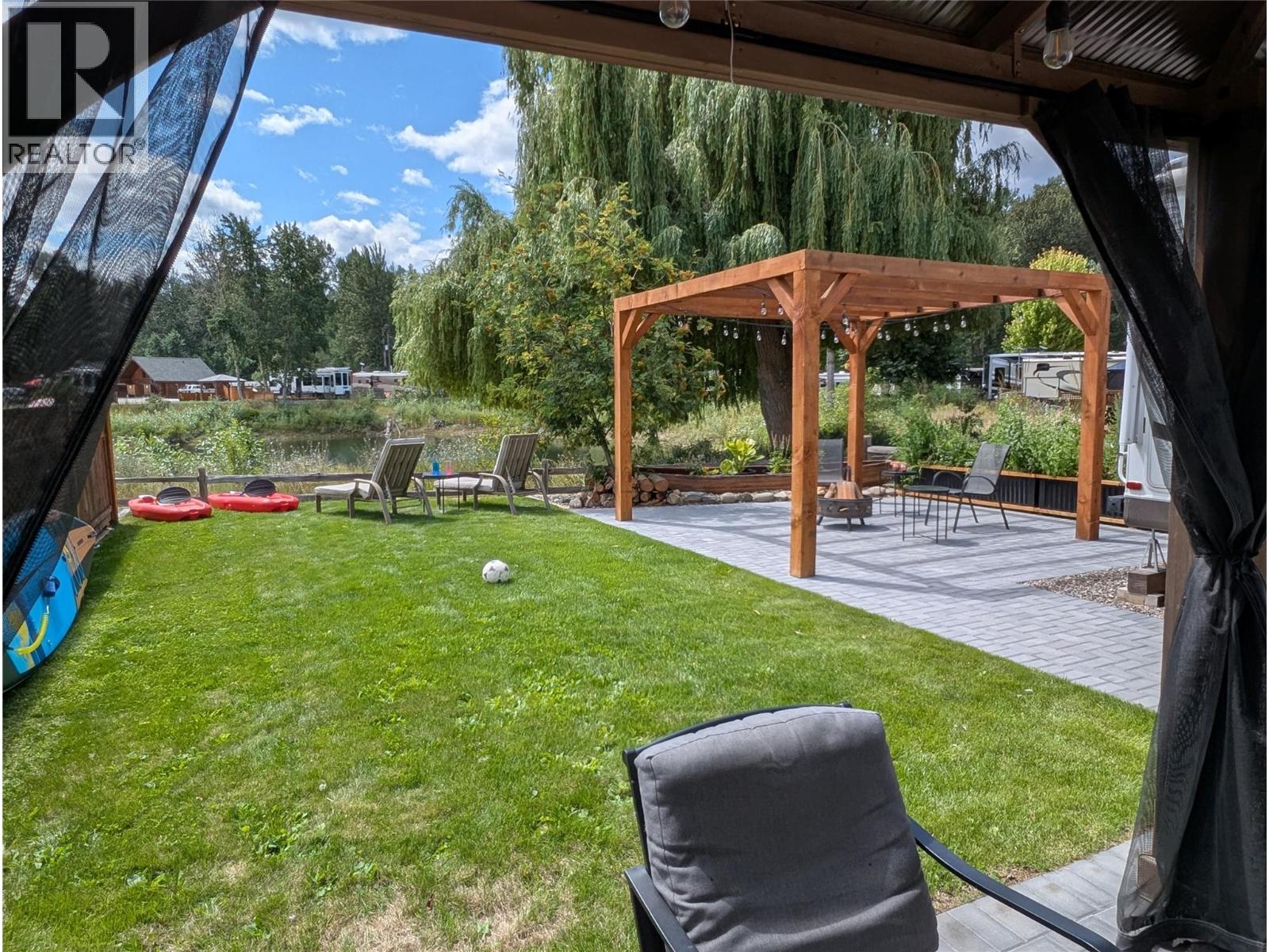 27 COTTONWOOD DRIVE - 41