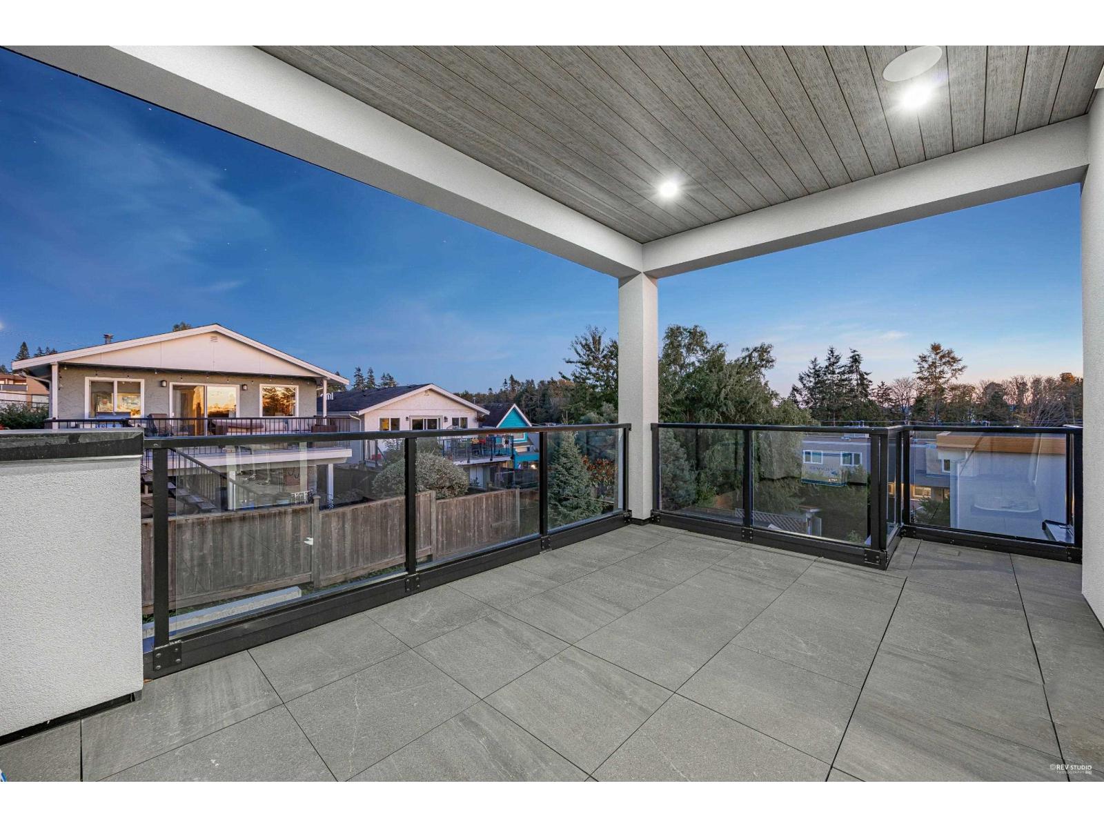 838 STEVENS STREET, White Rock