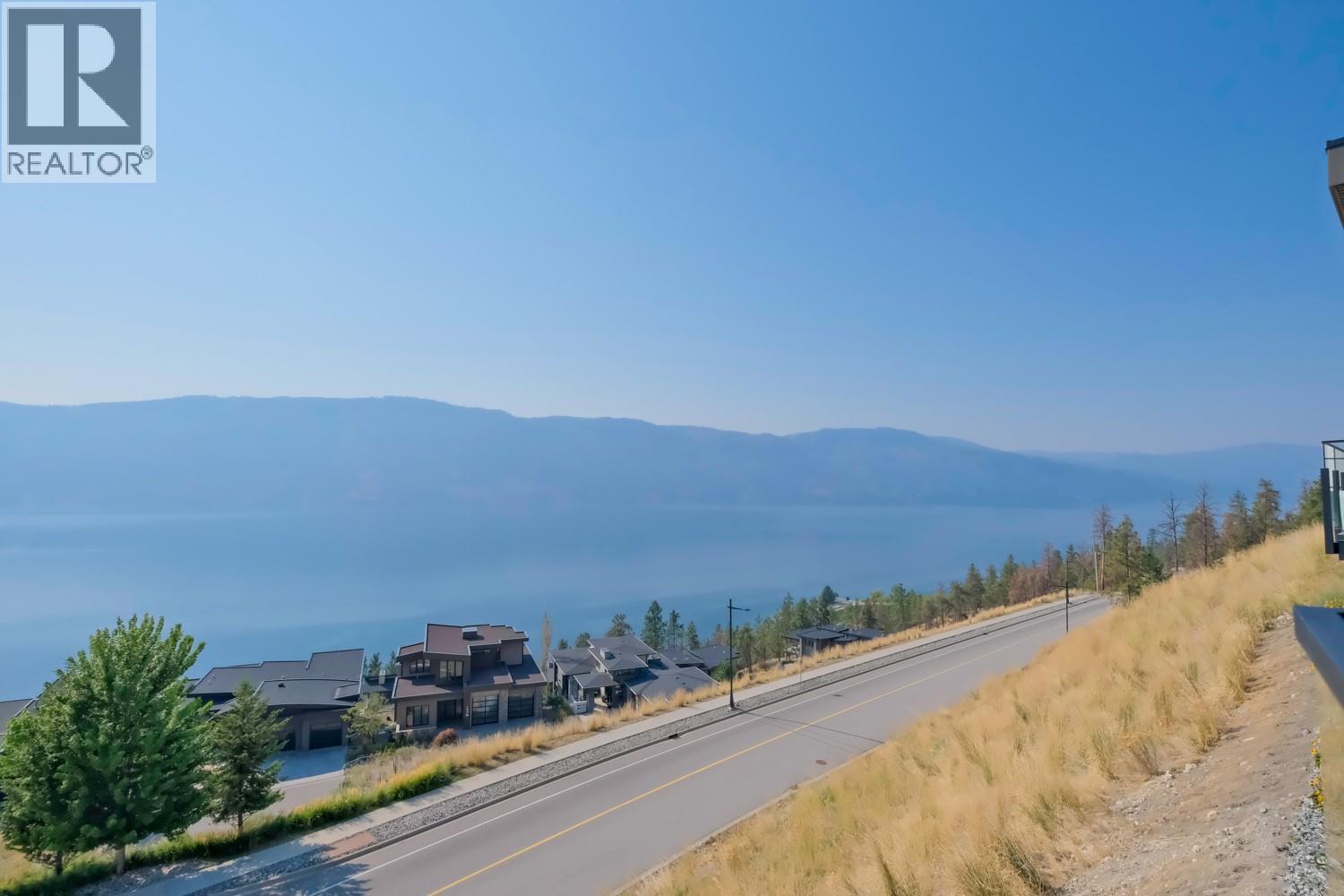 10 9201 Okanagan Centre Road West, Lake Country