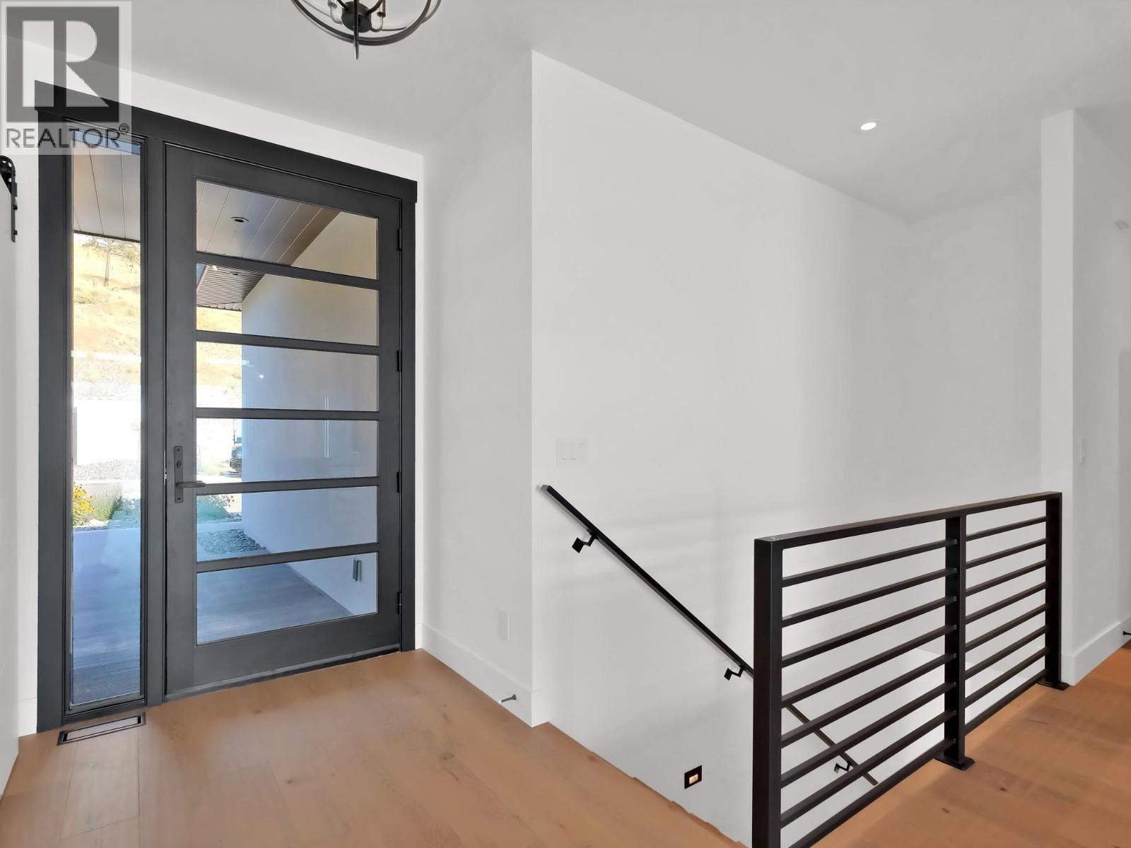 10 9201 Okanagan Centre Road West, Lake Country