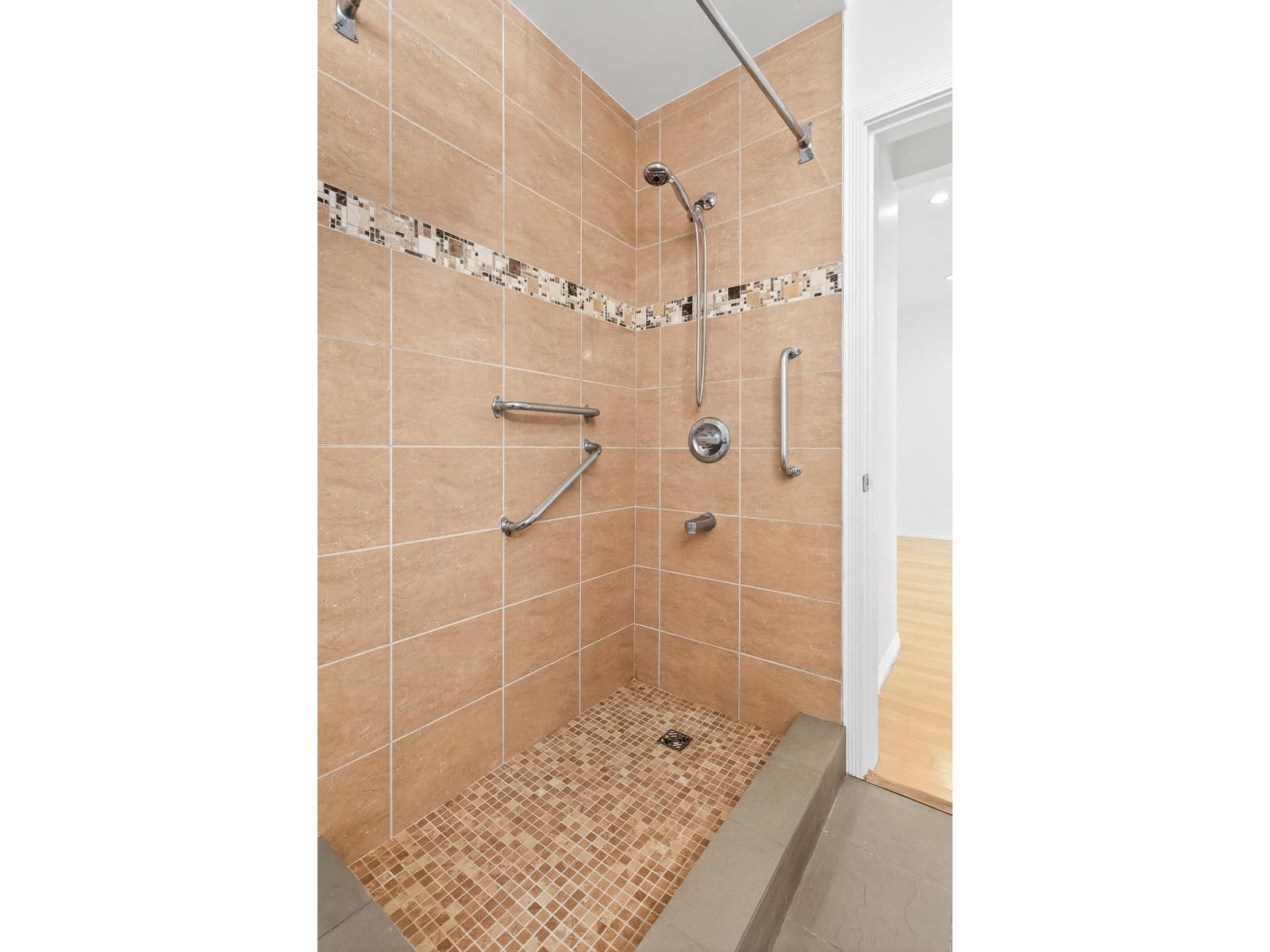 6748 CHATEAU COURT, Delta