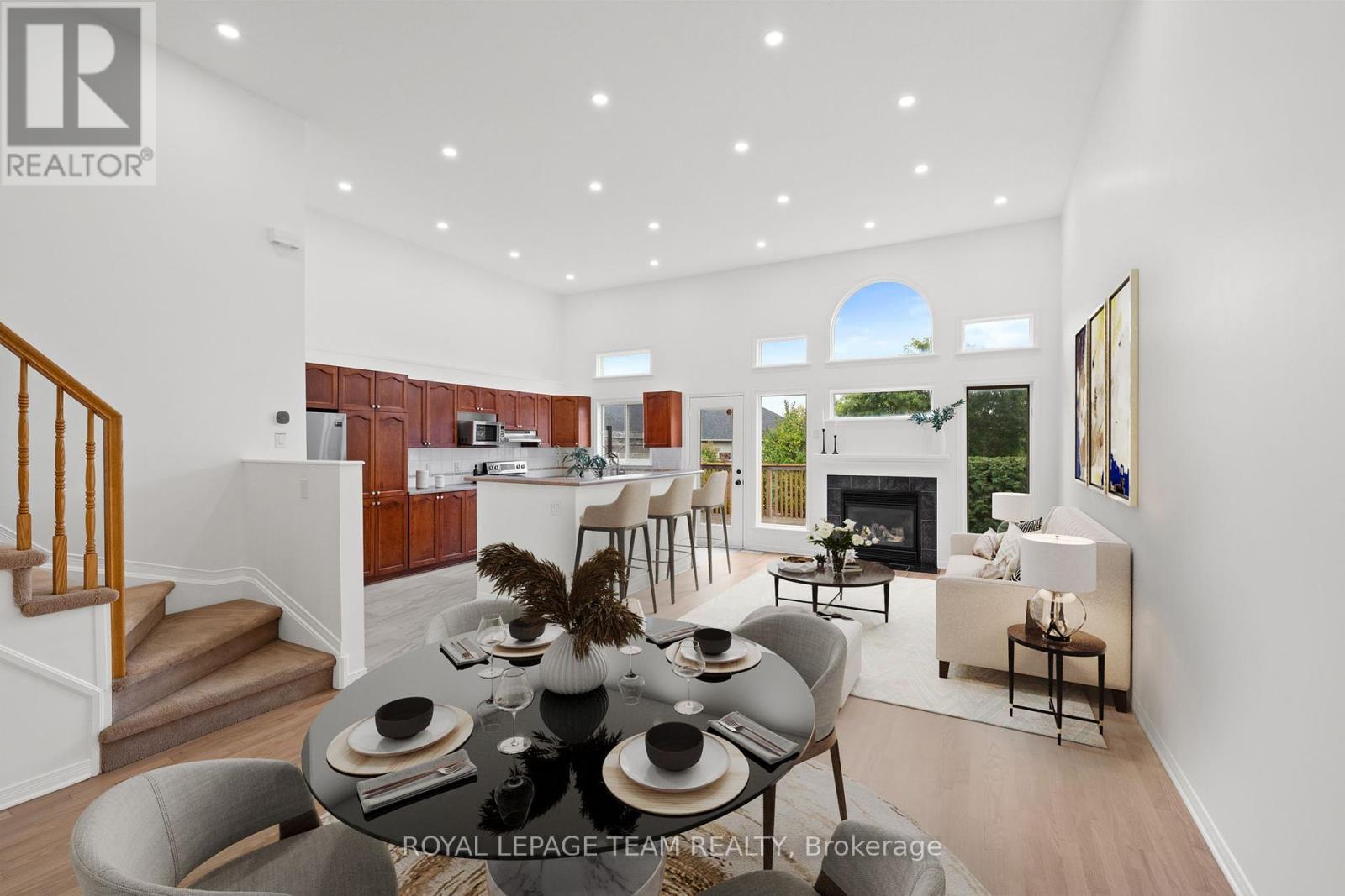 This room has been virtually staged