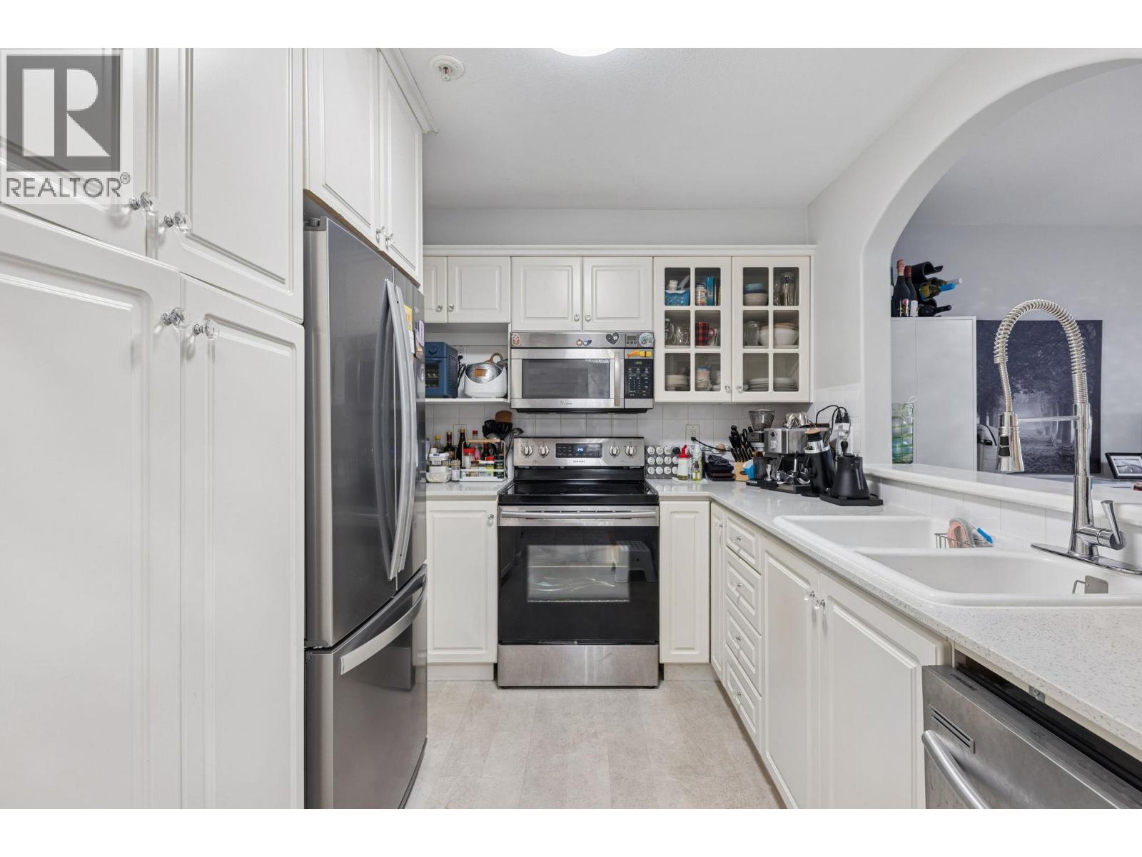 #110-5900 DOVER Crescent, Richmond