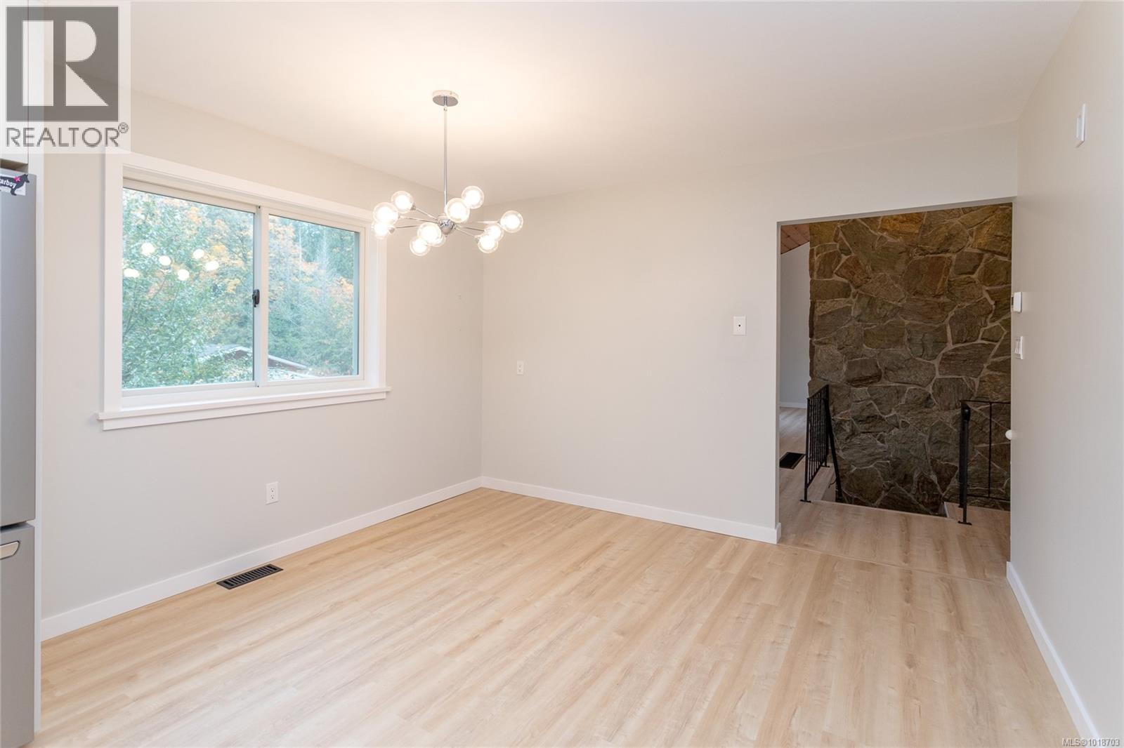 4315 Telegraph Rd, Cobble Hill