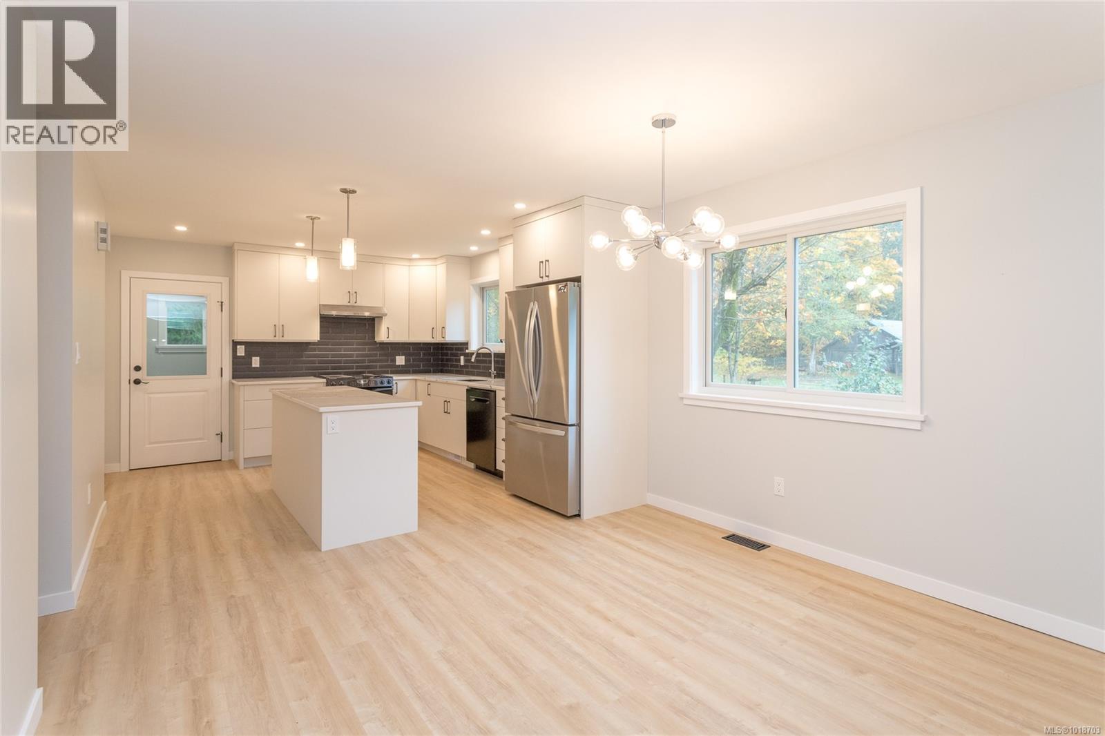 4315 Telegraph Rd, Cobble Hill