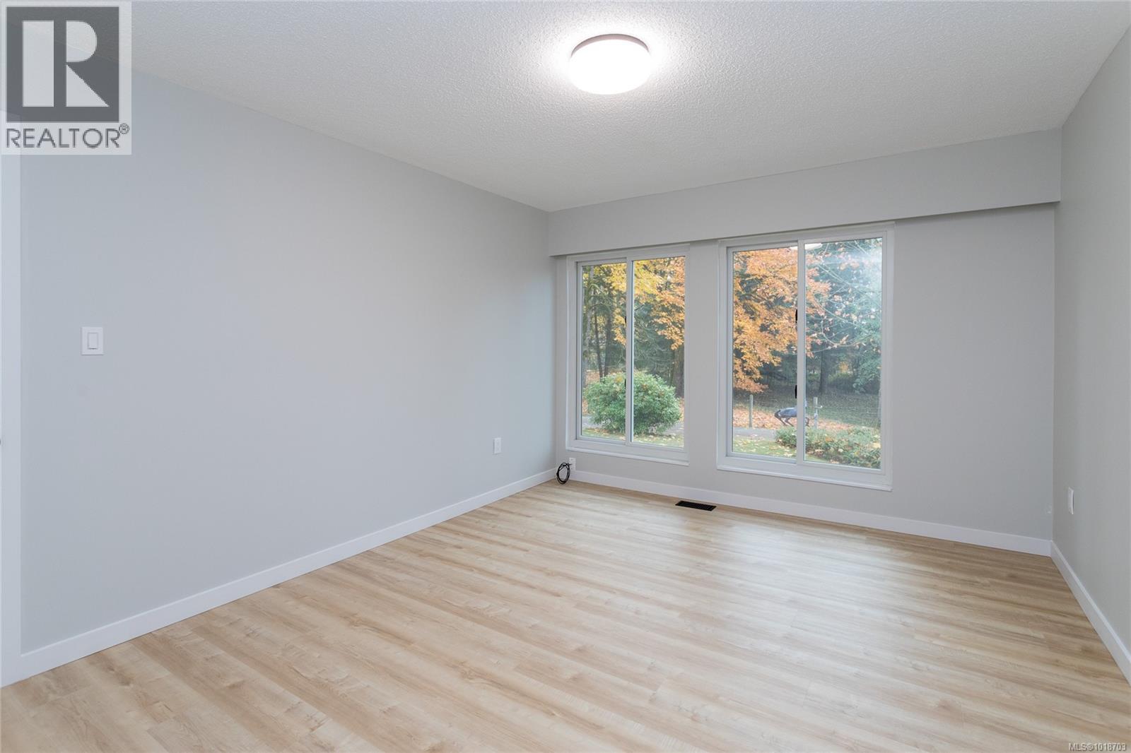 4315 Telegraph Rd, Cobble Hill