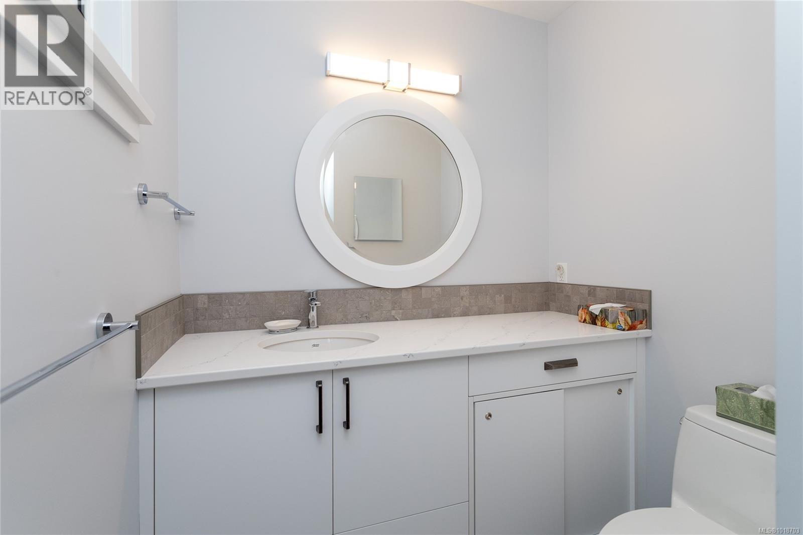 4315 Telegraph Rd, Cobble Hill