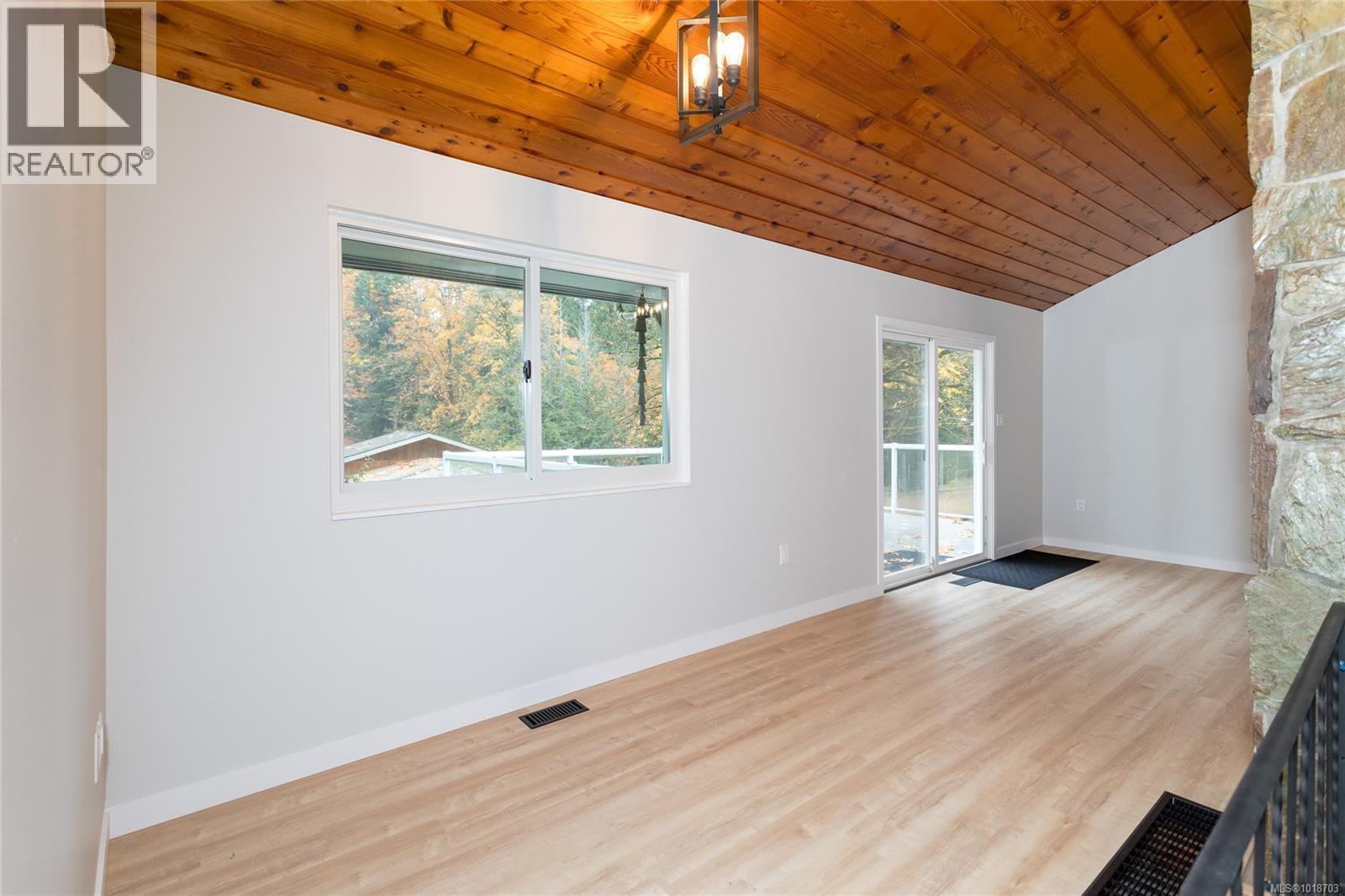 4315 Telegraph Rd, Cobble Hill