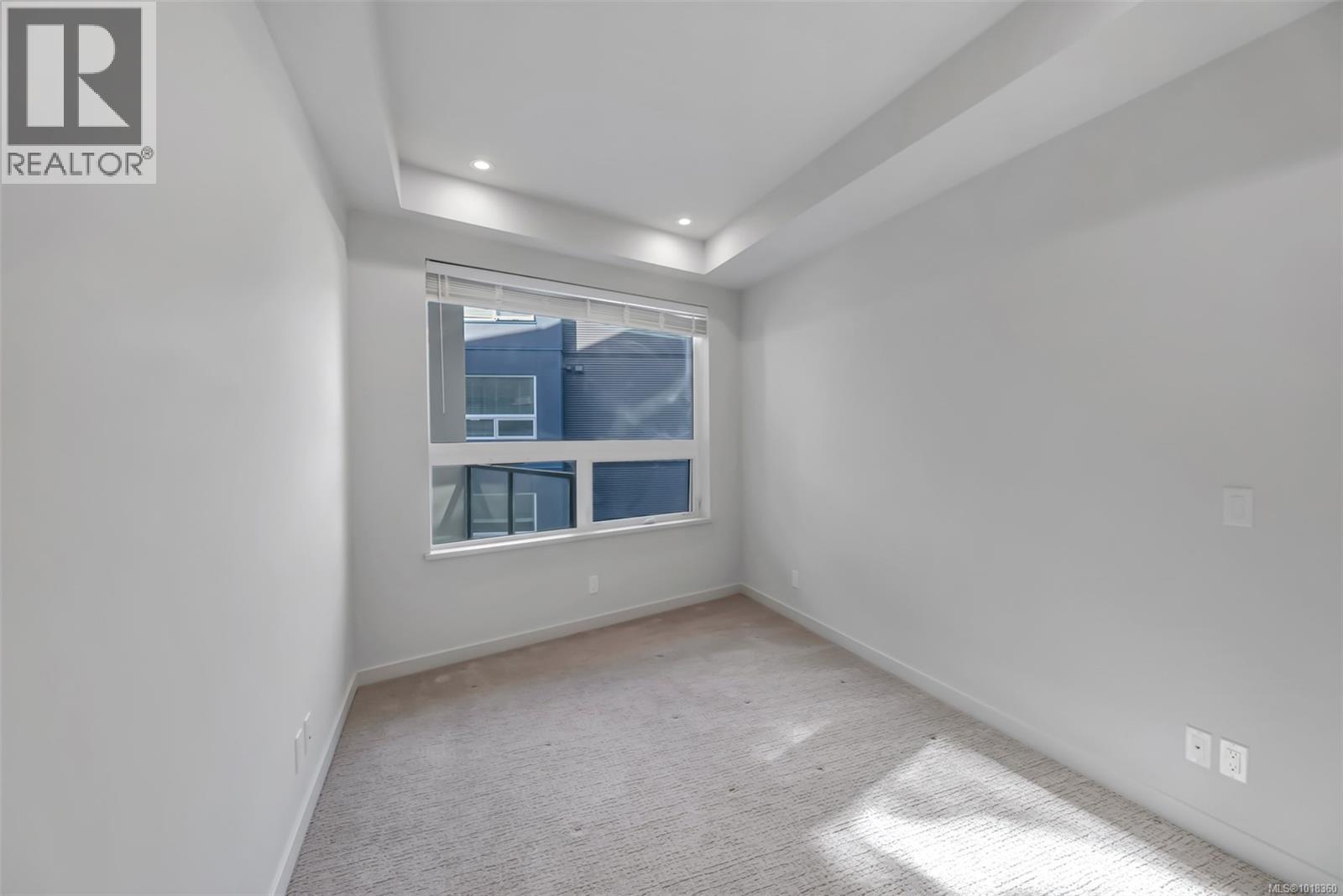 #408 958 PHAROAH MEWS - 12