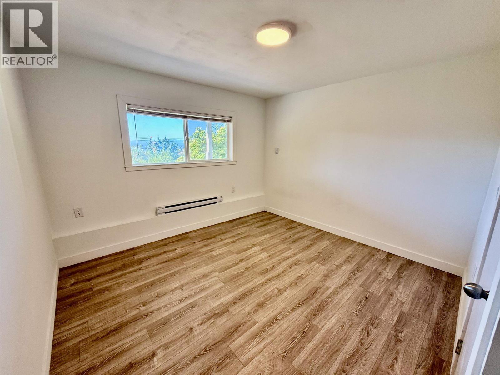 6472 JASPER ROAD, Sechelt