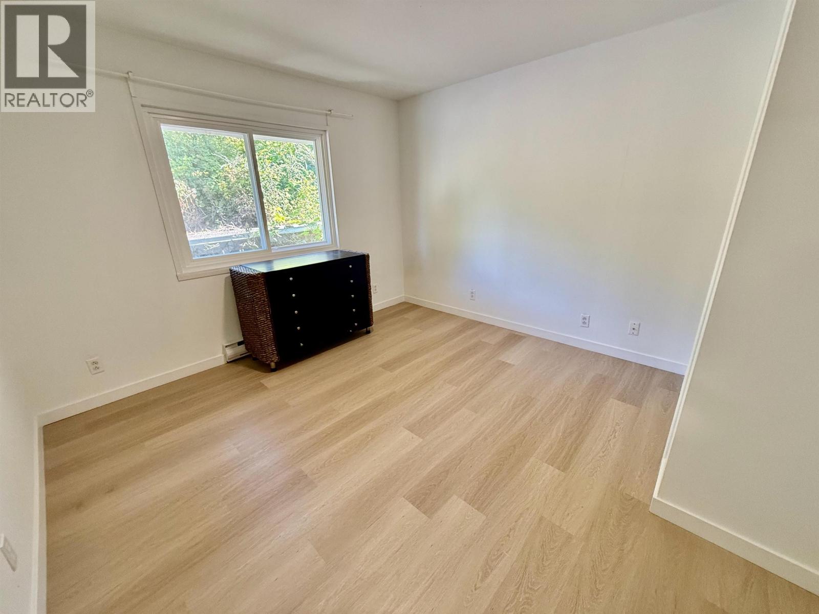 6472 JASPER ROAD, Sechelt