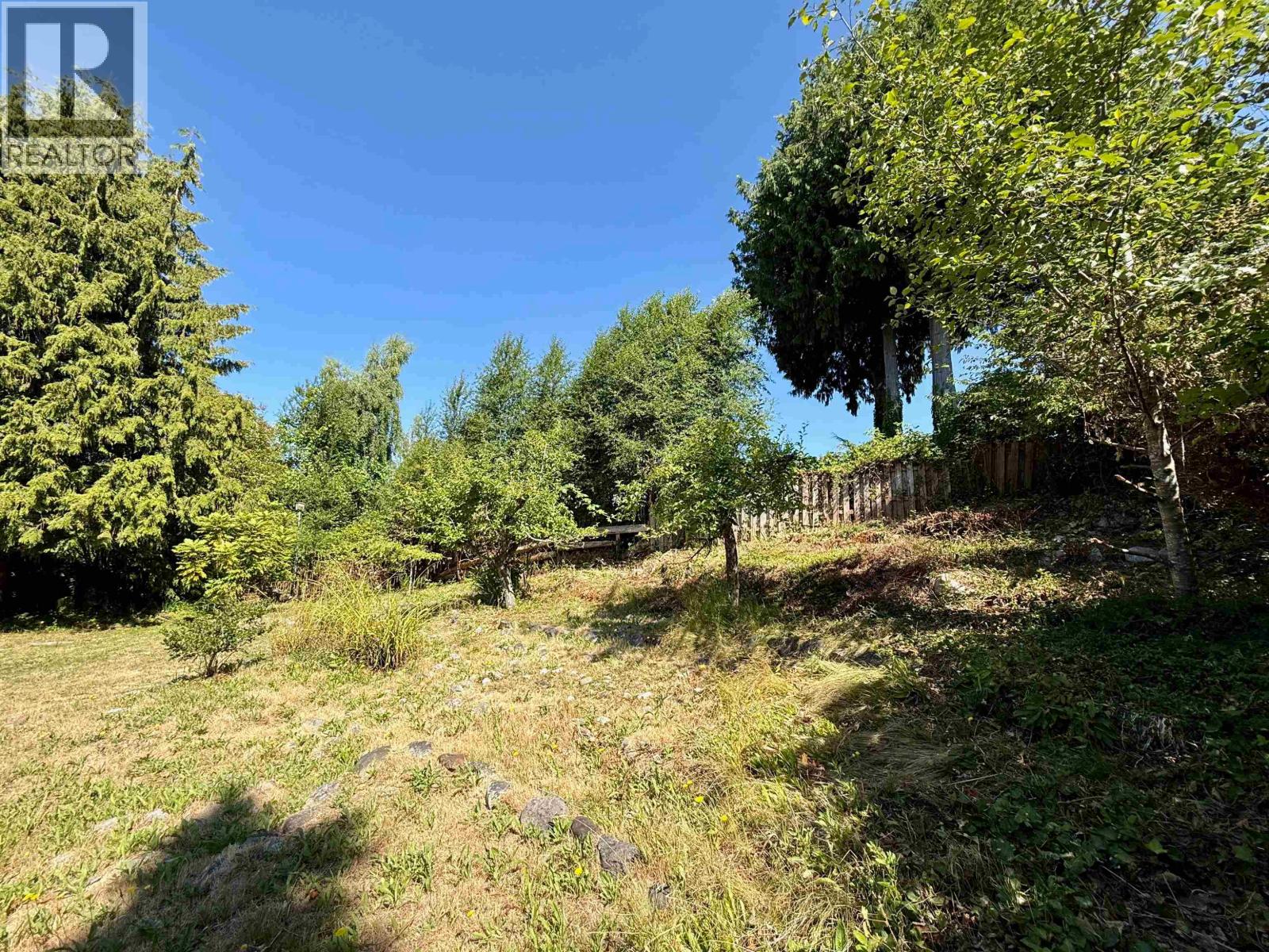 6472 JASPER ROAD, Sechelt