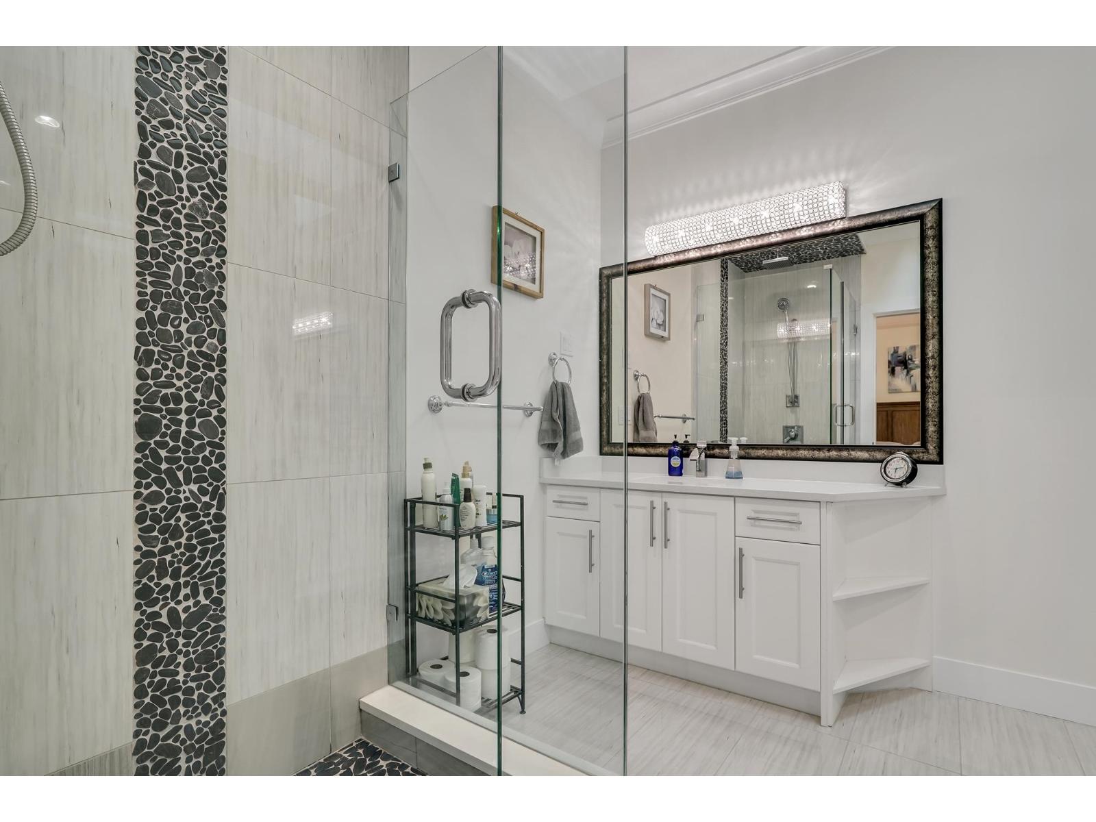 2285 124 STREET, Surrey