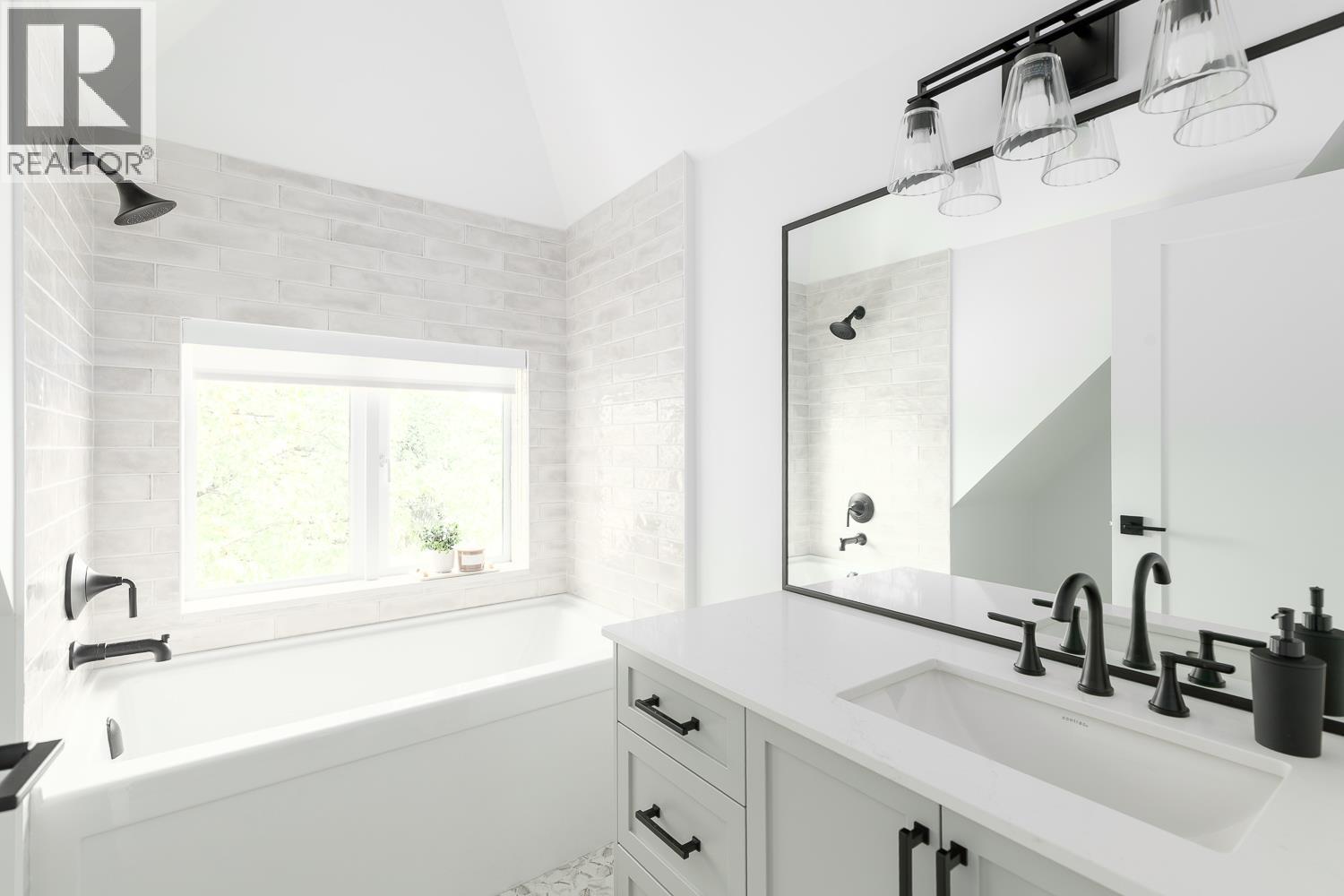 1967 NAPIER STREET, Vancouver