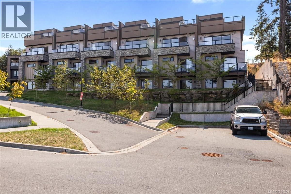 102 5711 Vanderneuk Rd, Nanaimo