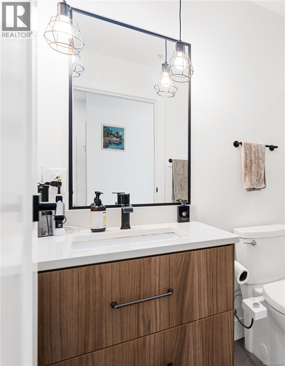 #201 515 CHATHAM ST - 11