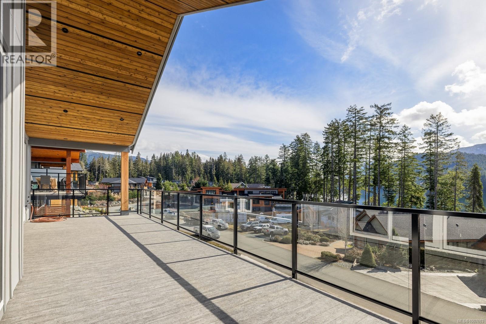 9394 Lakefront Rise, Lake Cowichan