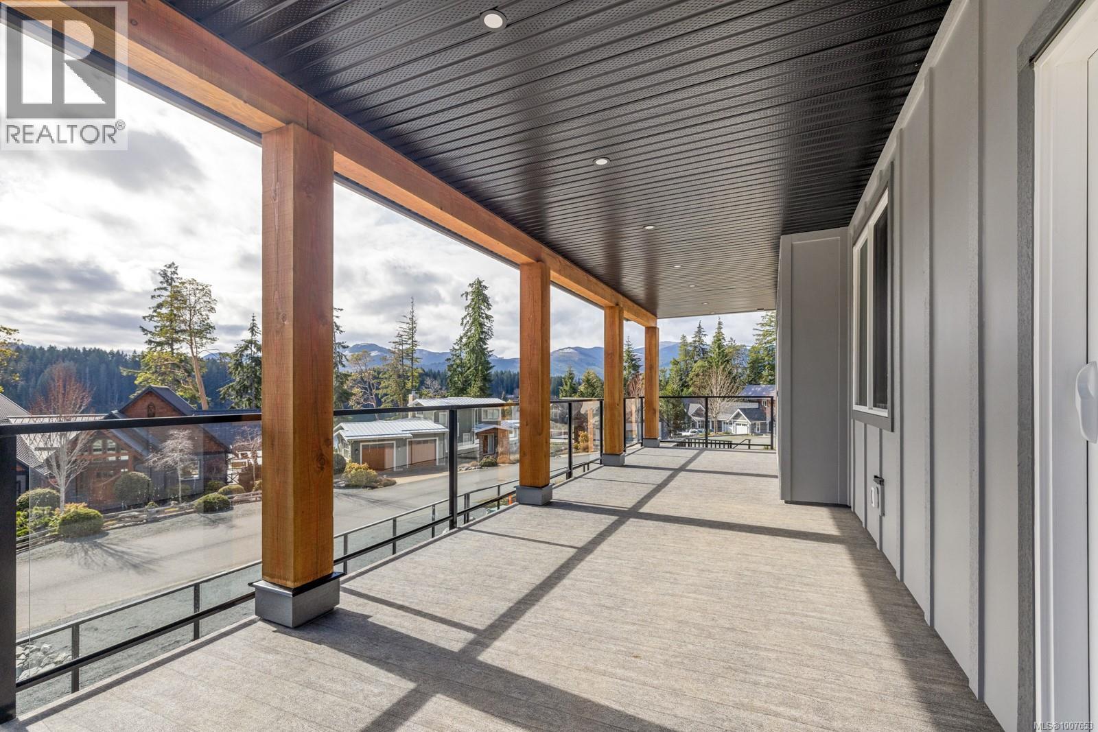 9394 Lakefront Rise, Lake Cowichan