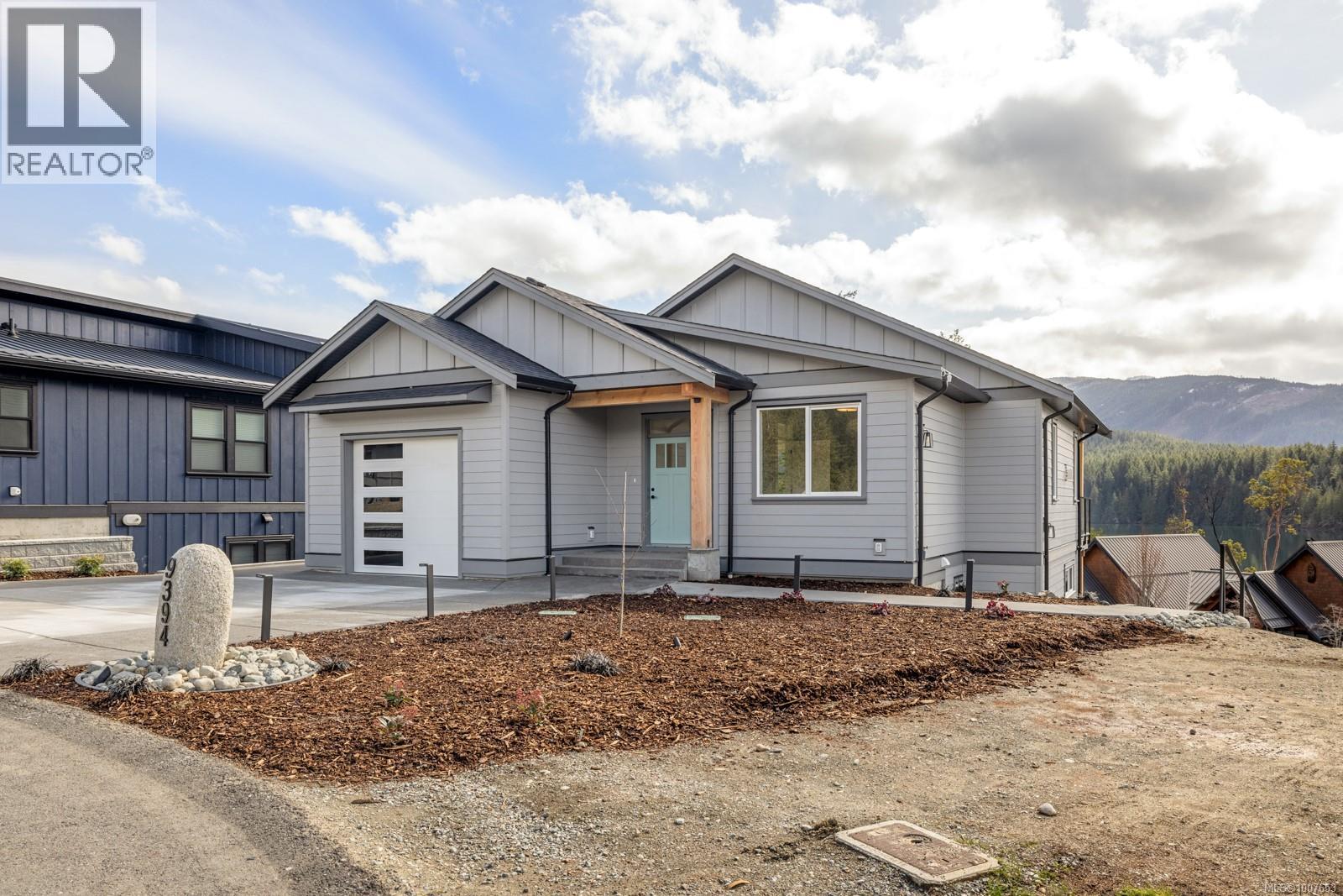 9394 Lakefront Rise, Lake Cowichan