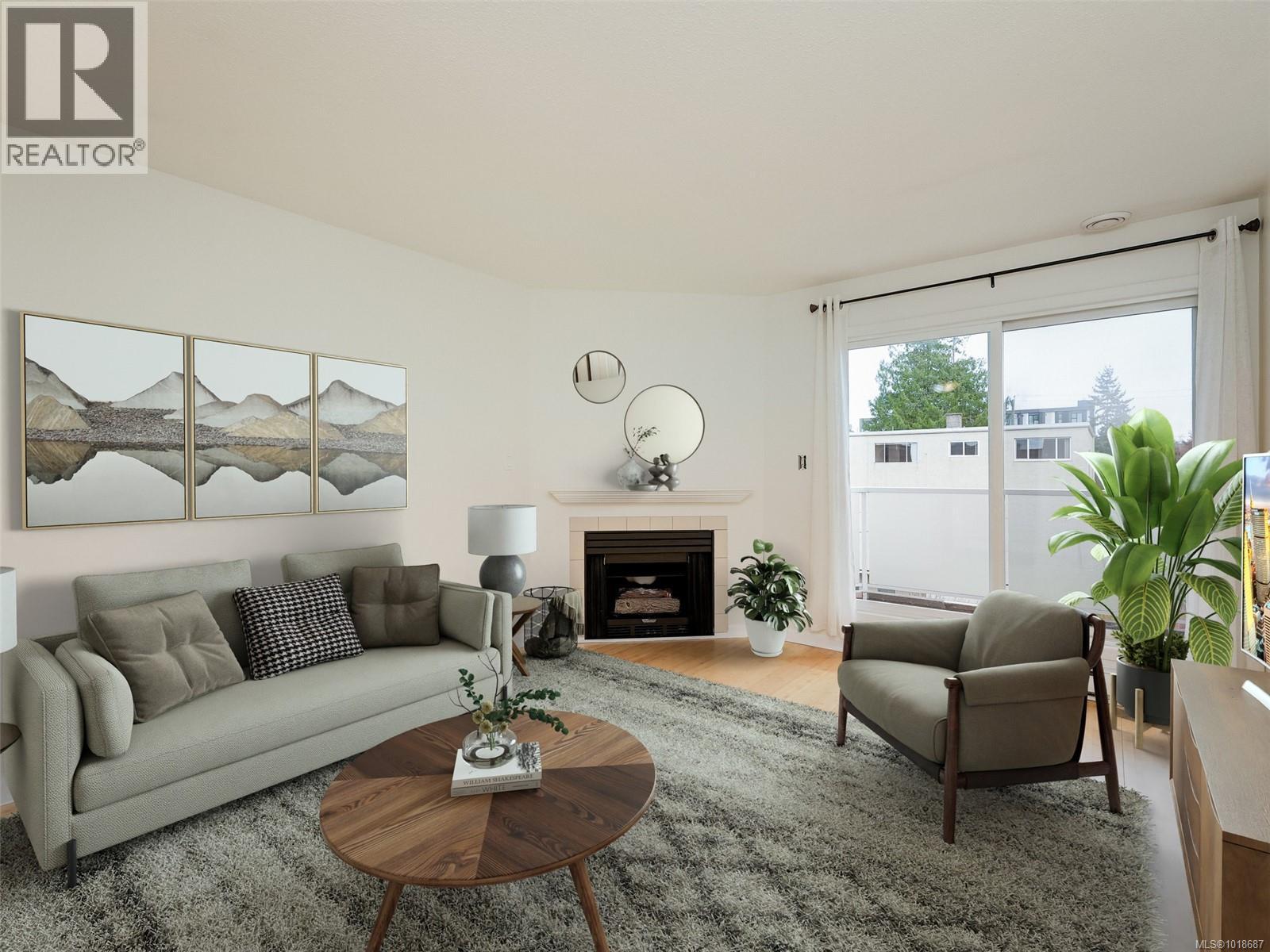 #405 2529 WARK ST - 1