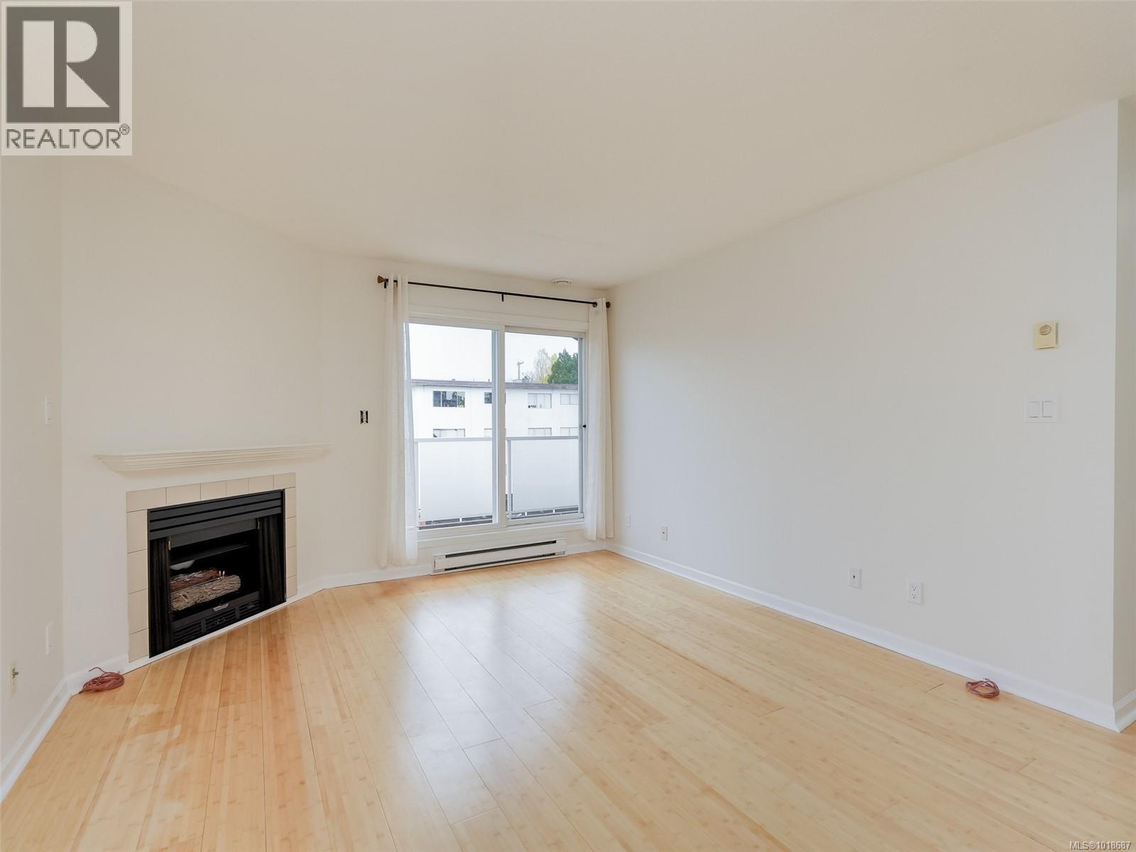 #405 2529 WARK ST - 9