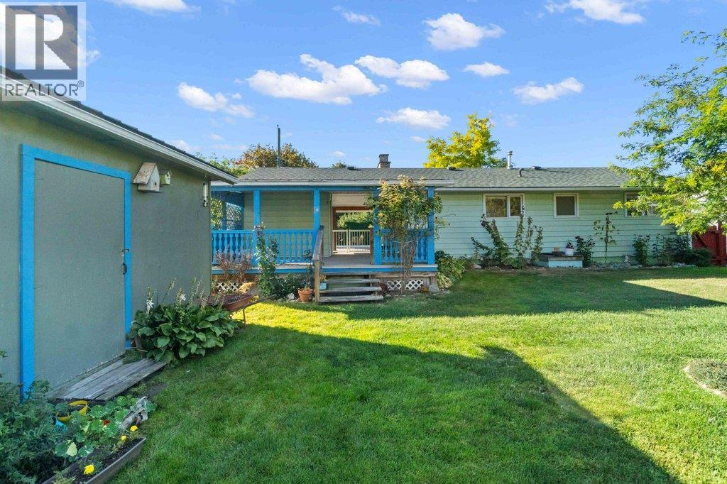  7150 49 Street Northeast, Salmon Arm