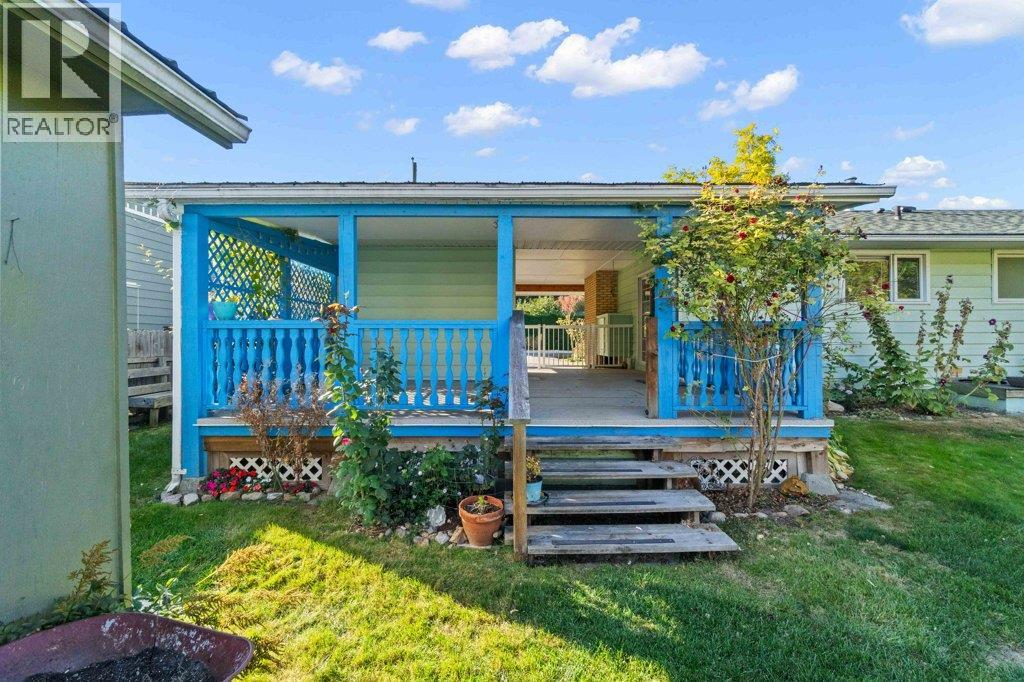  7150 49 Street Northeast, Salmon Arm