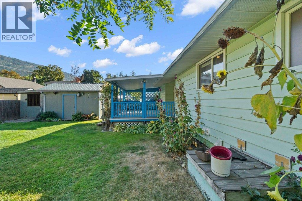  7150 49 Street Northeast, Salmon Arm