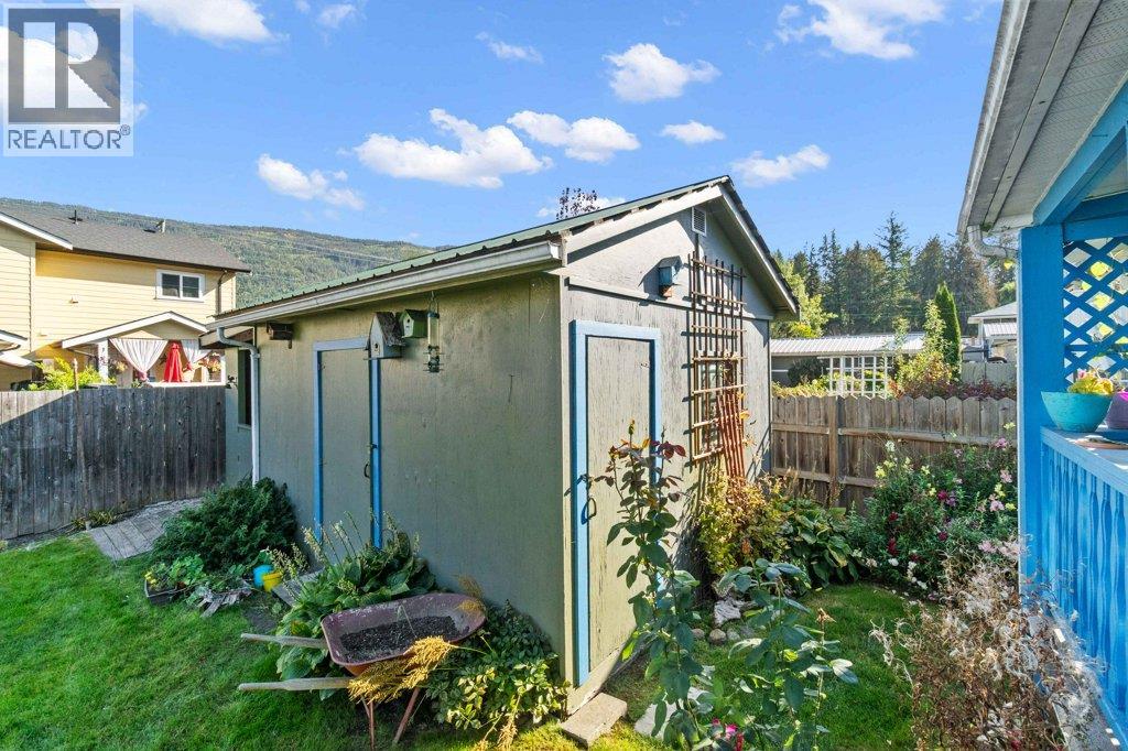  7150 49 Street Northeast, Salmon Arm