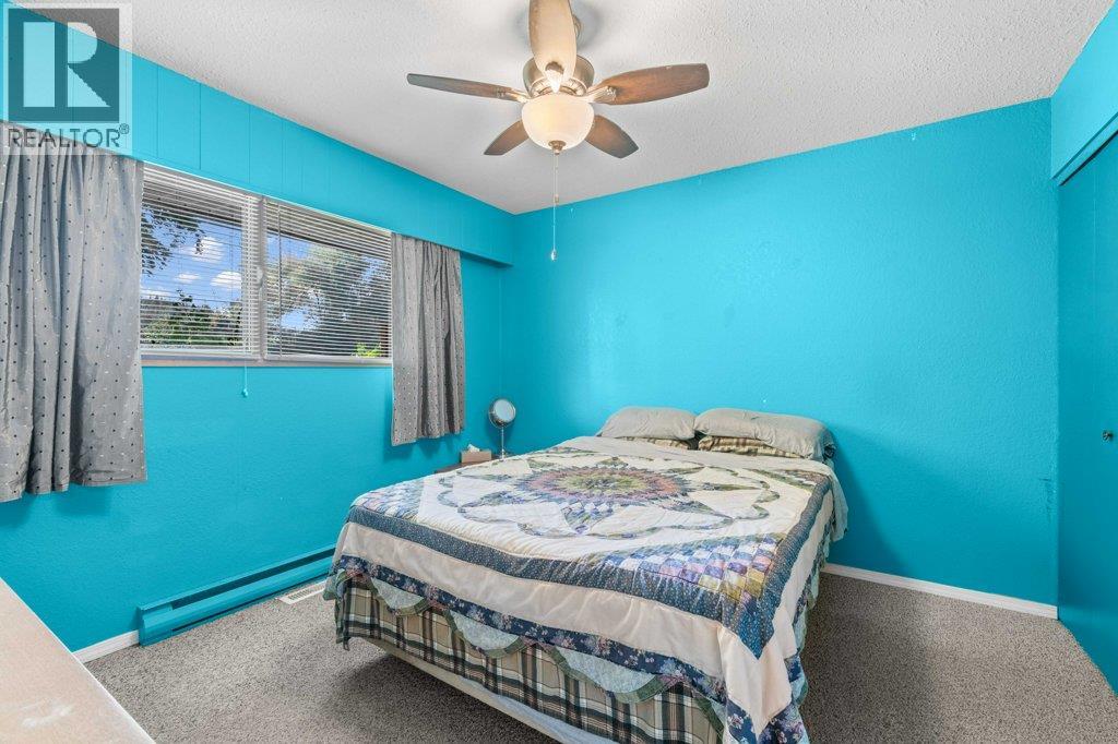  7150 49 Street Northeast, Salmon Arm