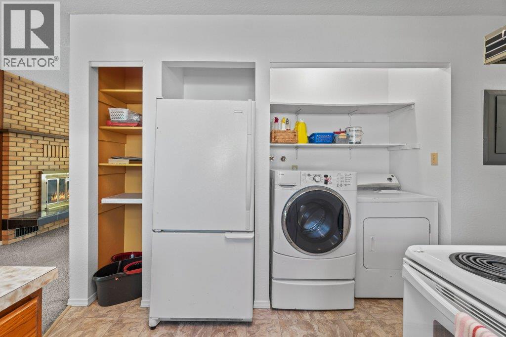  7150 49 Street Northeast, Salmon Arm