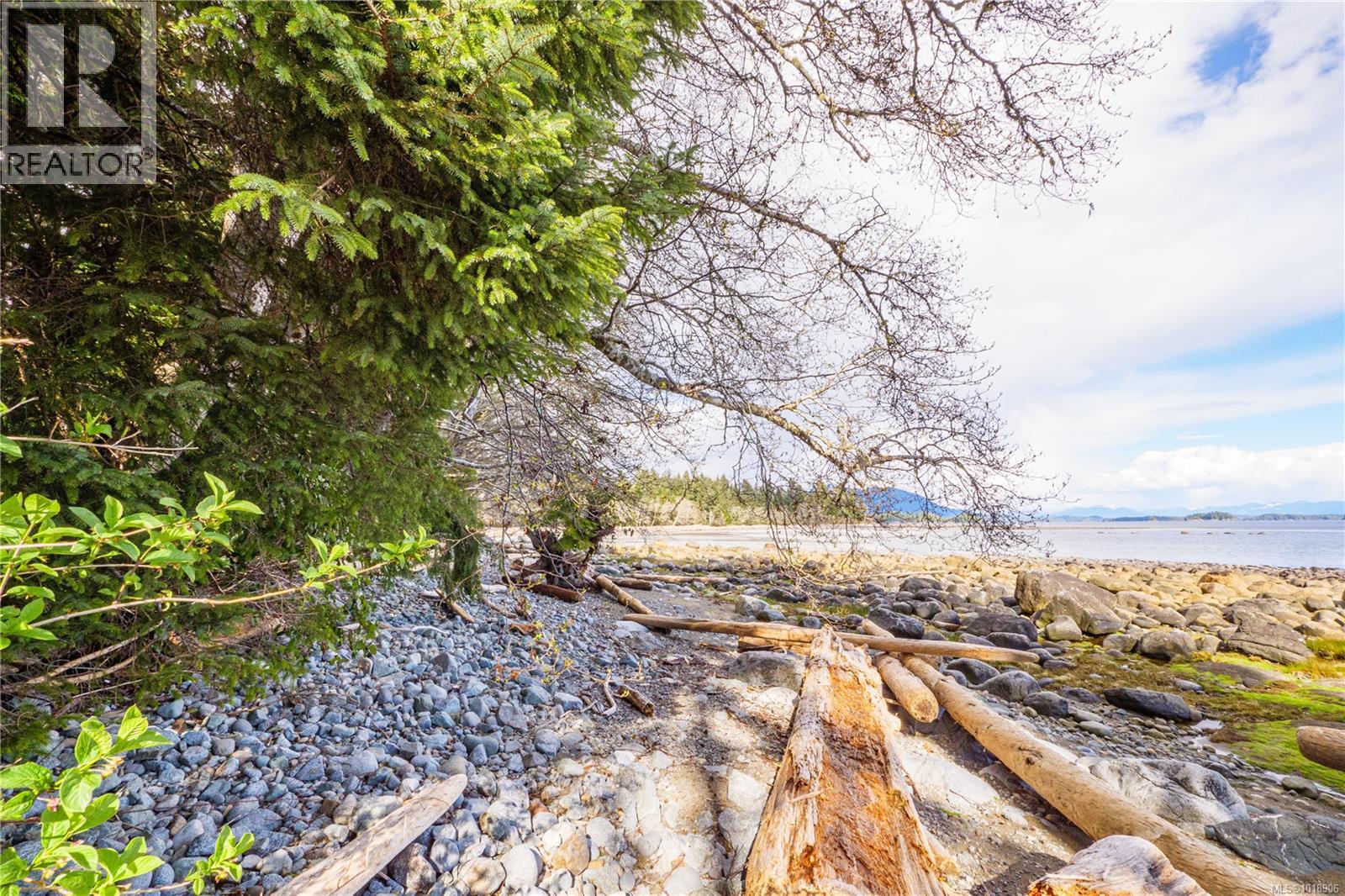 1198 Front St, Ucluelet