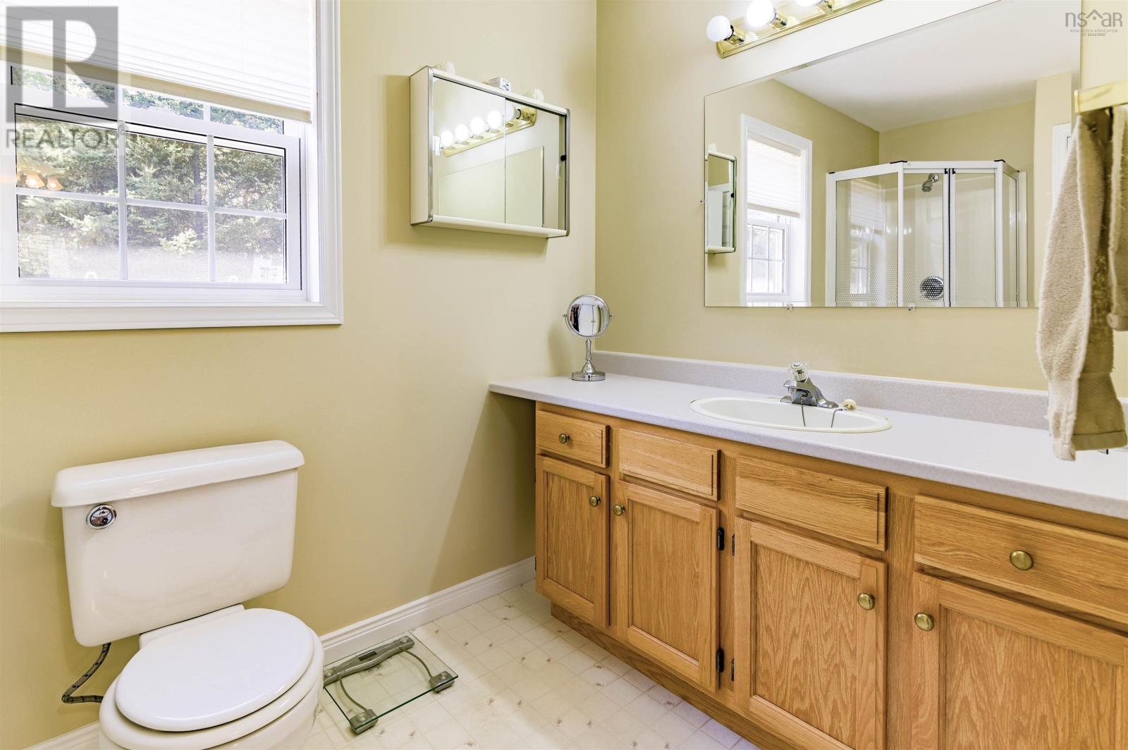 Property 26 of 49 of 3 Acadia Dr