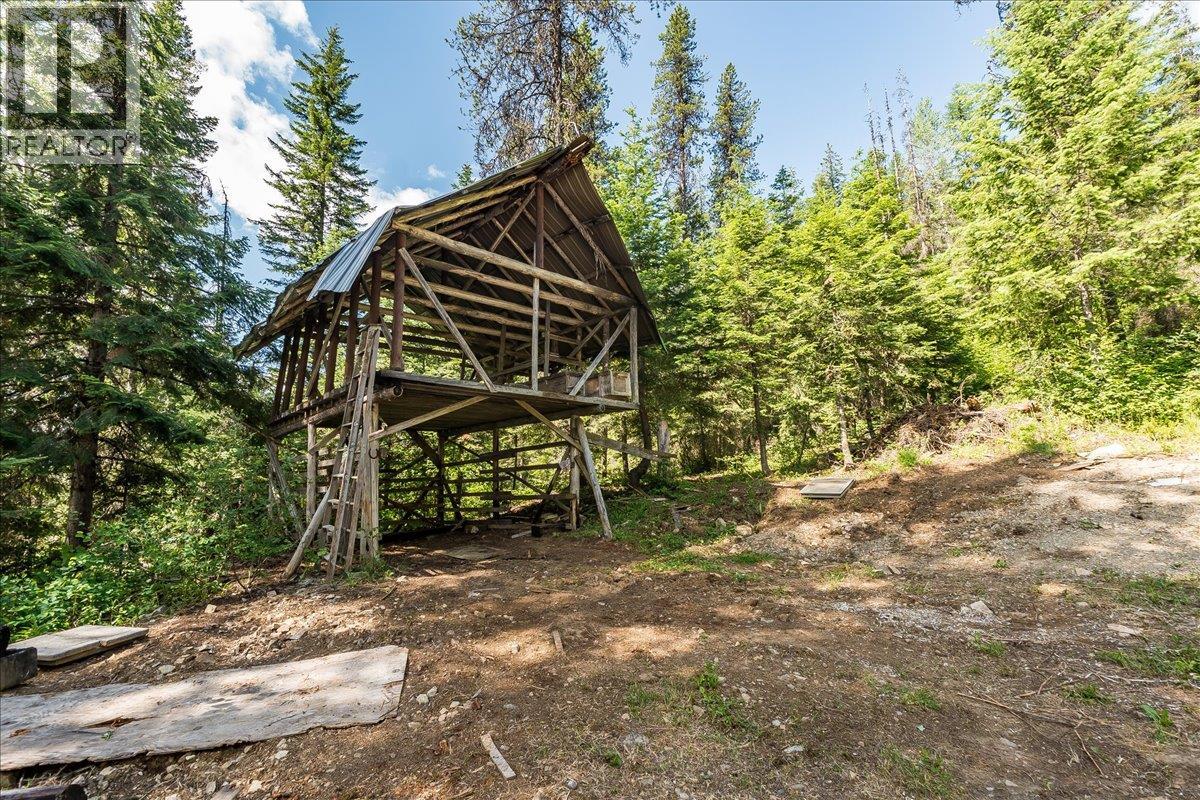 5270 Callbeck Road, Nelson