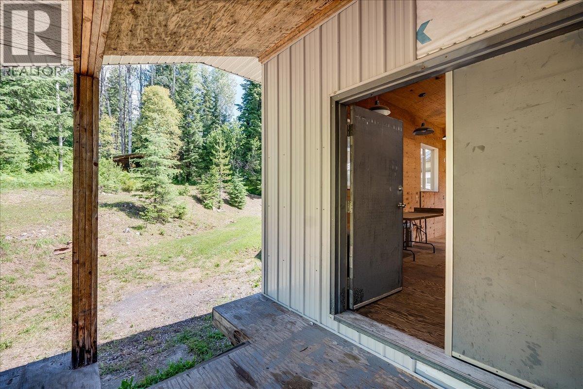 5270 Callbeck Road, Nelson