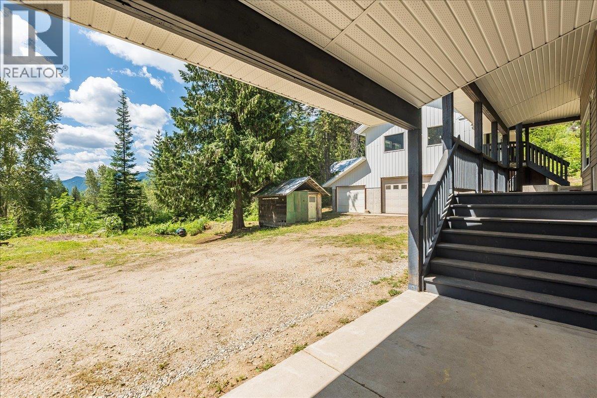 5270 Callbeck Road, Nelson