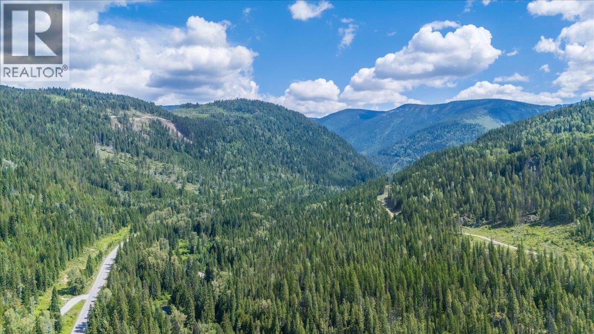 5270 Callbeck Road, Nelson