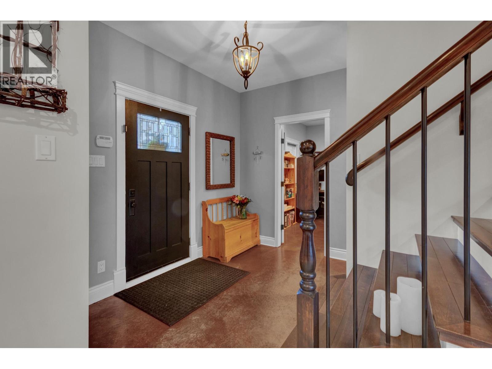 5226 CRANBROOK HILL ROAD, Prince George