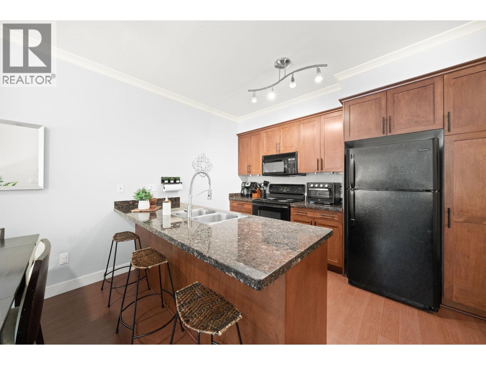 #206-1375 VIEW Crescent, Delta