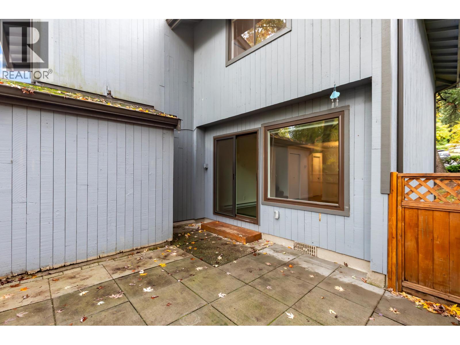 860 BLACKSTOCK ROAD, Port Moody