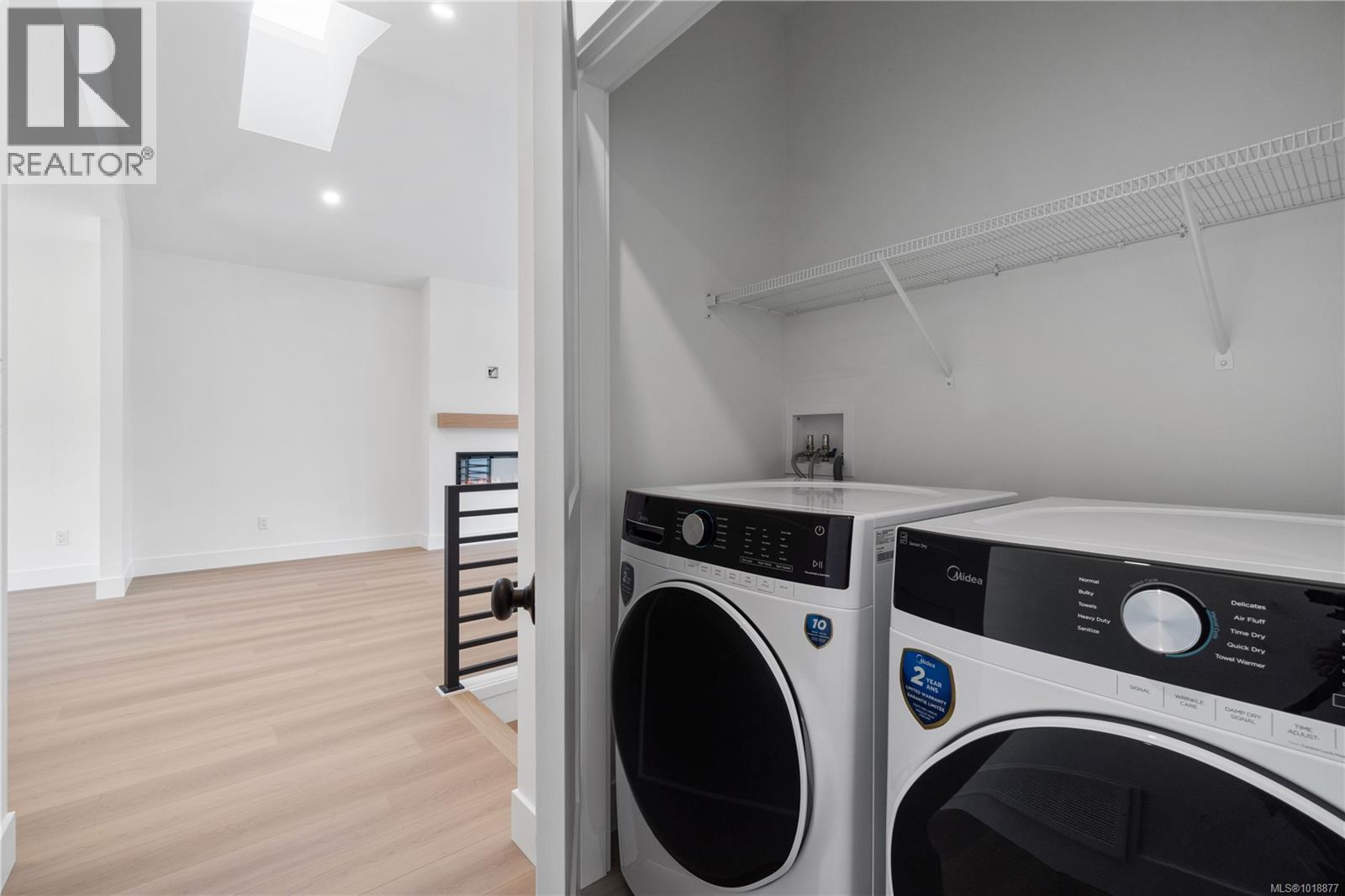 824 Russell Rd, Ladysmith