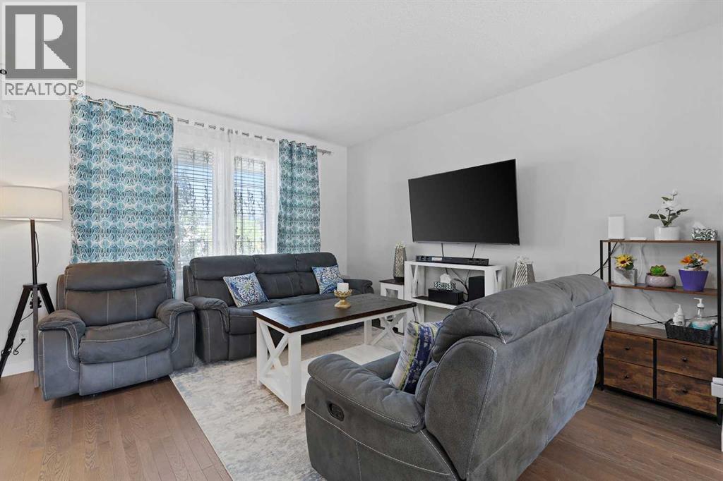 Single Family House for Sale in  Redstone Drive NE Redstone Calgary 