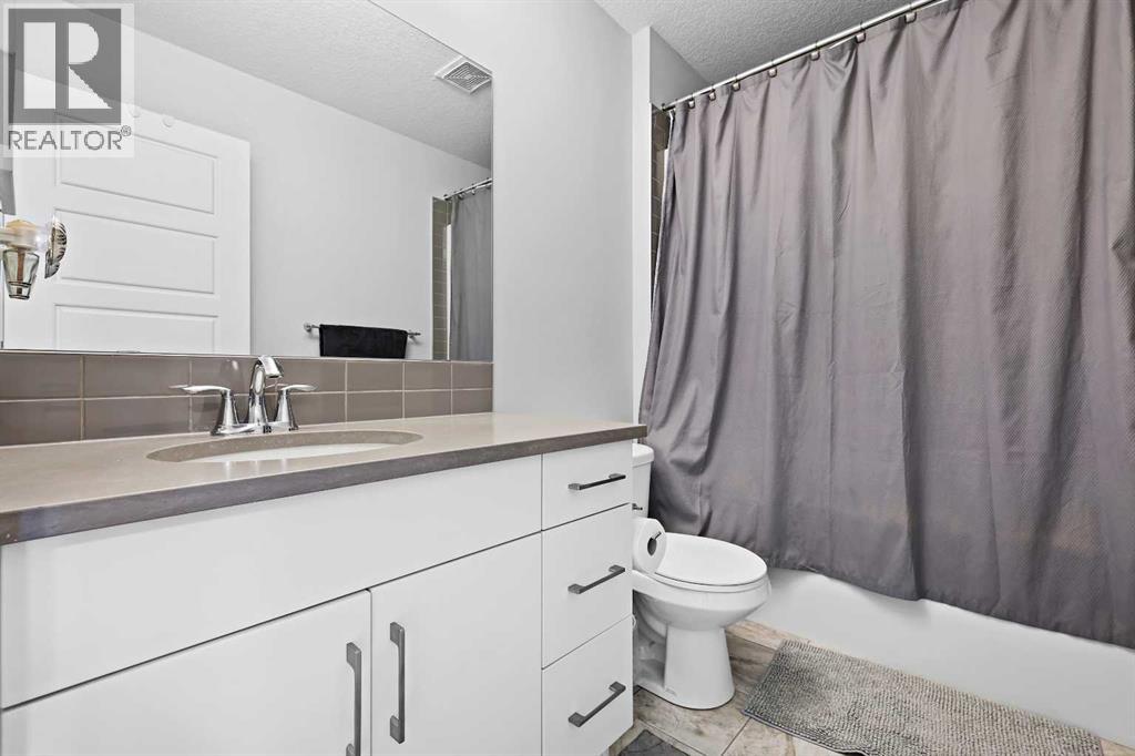 Single Family House for Sale in  Redstone Drive NE Redstone Calgary 