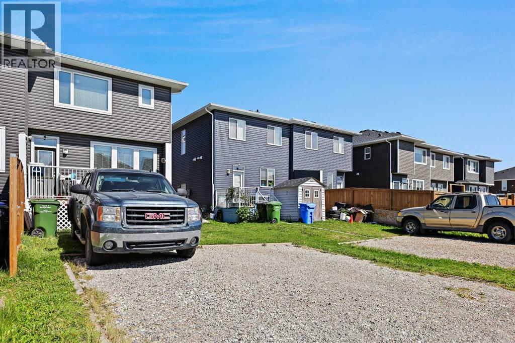 Single Family House for Sale in  Redstone Drive NE Redstone Calgary 