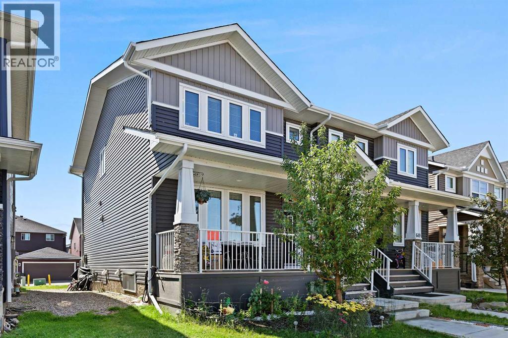 Single Family House for Sale in  Redstone Drive NE Redstone Calgary 