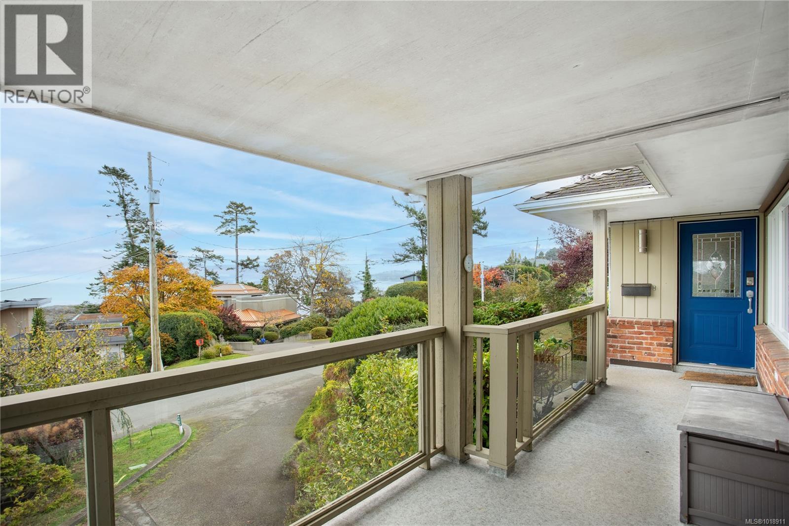  4490 Shore Way, Saanich