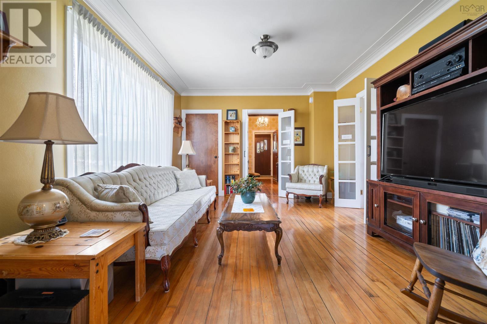 Property 17 of 49 of 138 Main Street